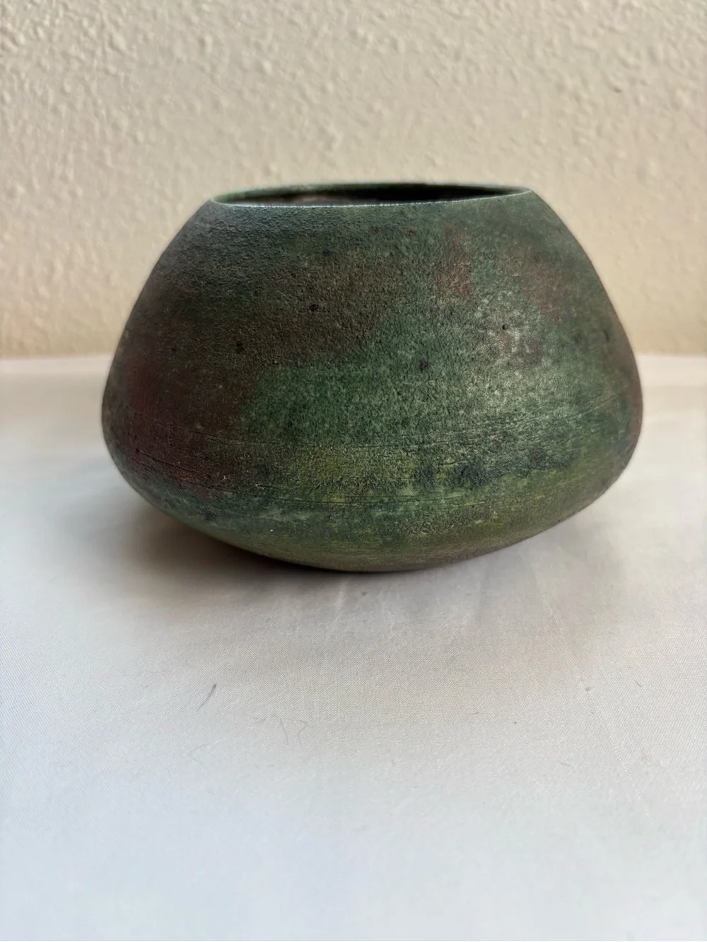 N/A green pottery